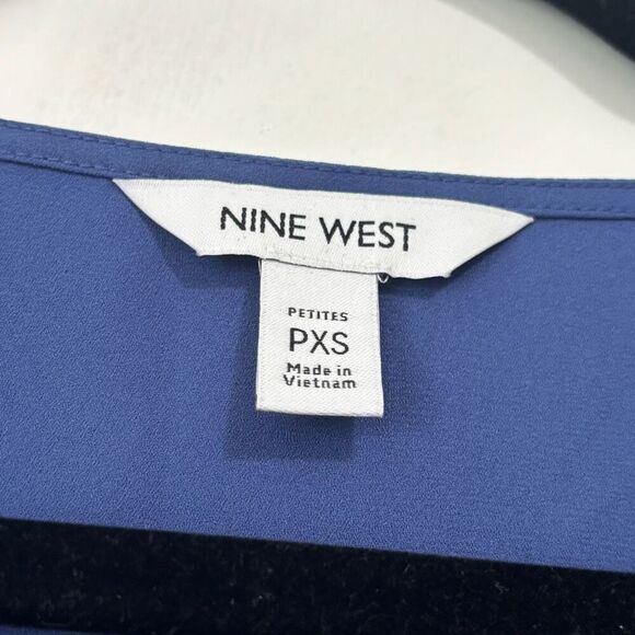 Nine West Blue Career Business casual Shell Top NWT Petite XS - Picture 2 of 6